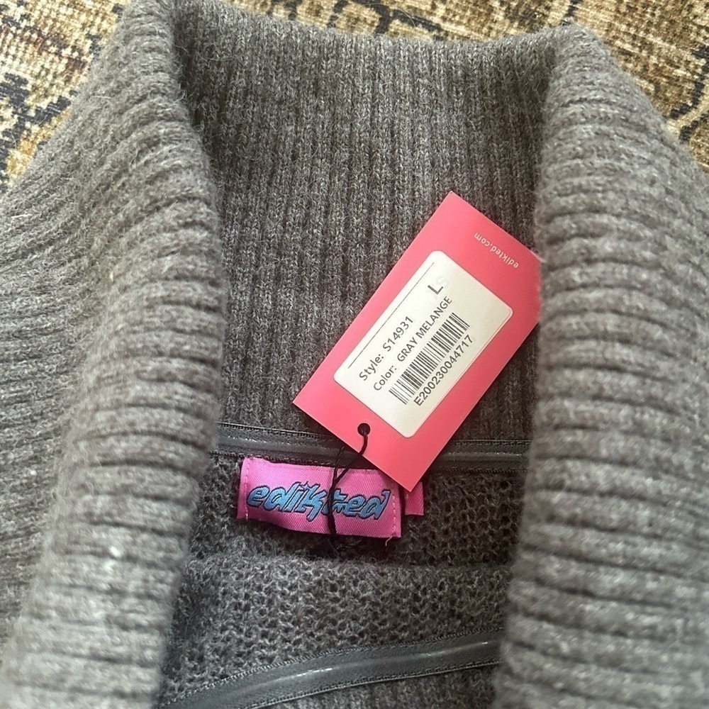 NWT Edikted sweater - Picture 8 of 15